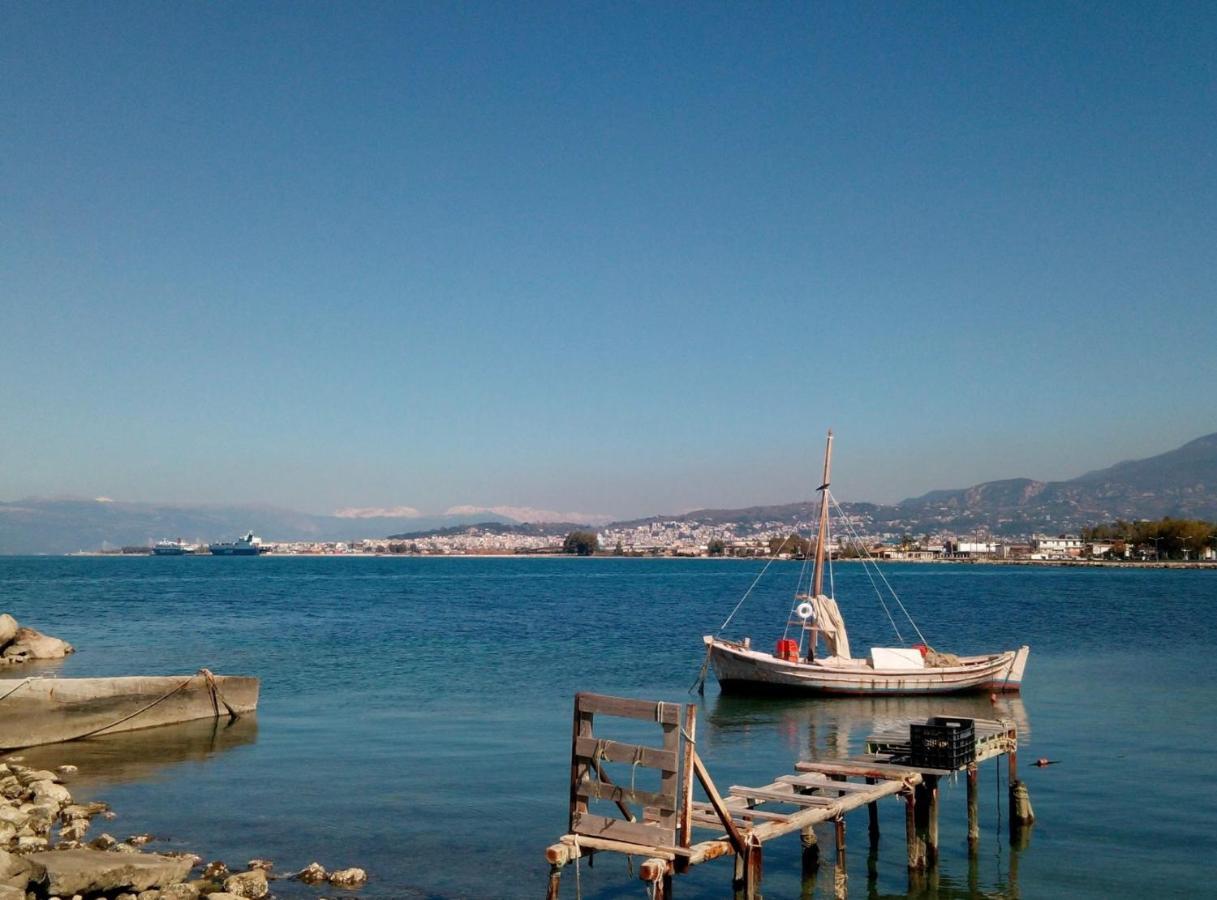 Patras White Castle Leilighet Eksteriør bilde